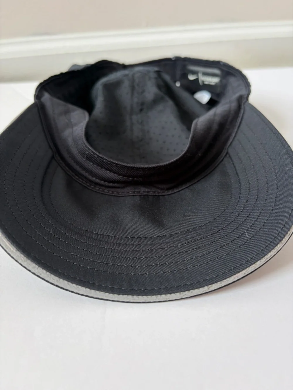 Nike Featherlight Dri-FIT Hat OSFA Black Running Performance Cap